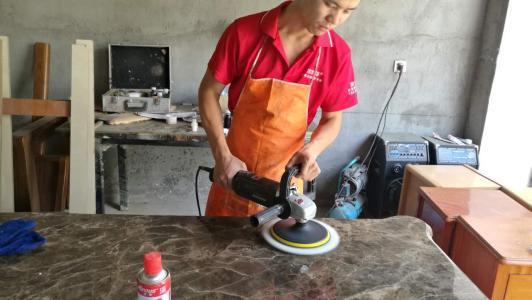 家具色粉修补视频,轻松还原家具原貌的神奇技巧