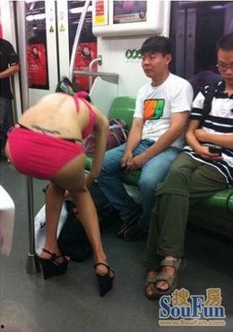 脱换裤袜视频全过程,时尚穿搭的细节艺术