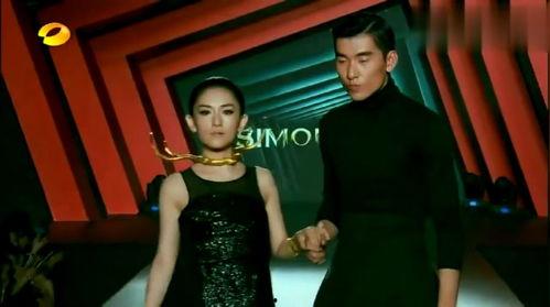 偶像来了走秀视频,揭秘偶像来了走秀幕后精彩瞬间